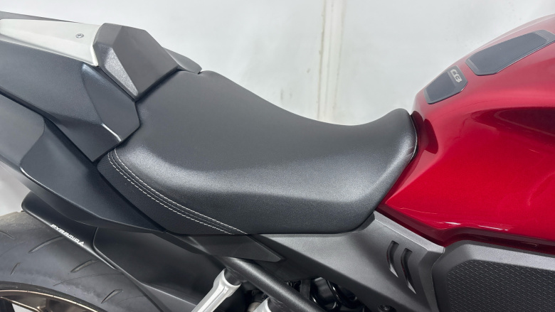Honda CB650R E-Clutch (24MY)